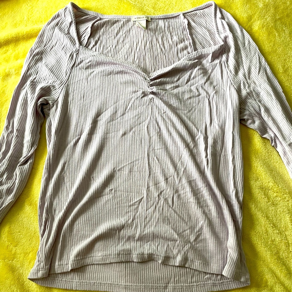 Forever 21 women’s shirt